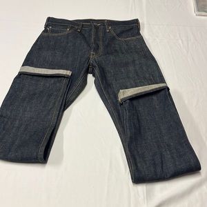 Club Monaco men’s Selvage denim jeans. Slim fit Size W32 L32 NWOT.